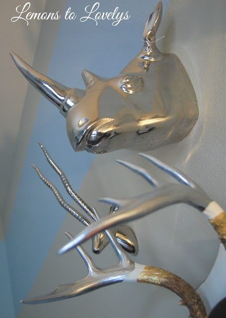 DIY painted deer antler decor - www.lemonstolovelys.blogspot.com