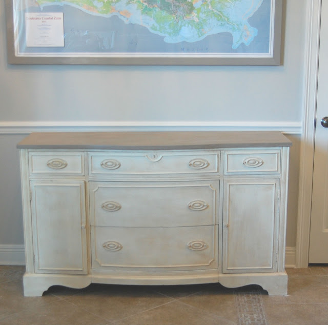 Sideboard Makeover using CeCe Caldwell's paint. Tap to see more photos on the blog. www.lemonstolovelys.blogspot.com