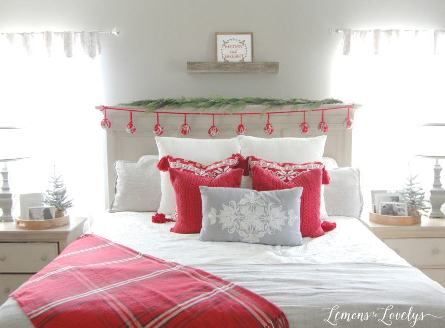 Joyful Holiday Home Tour 2016 www.lemonstolovelys.com