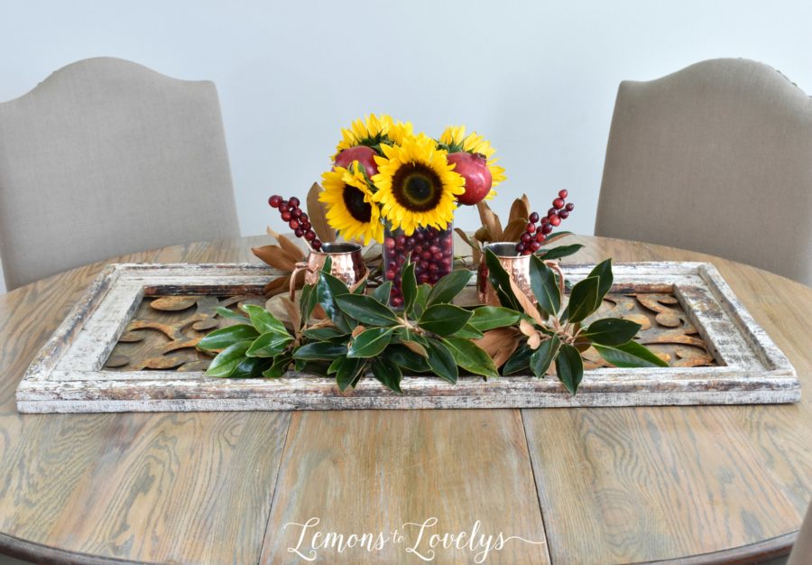 3 Decorating Tips for Thanksgiving More on the blog www.lemonstolovelys.com