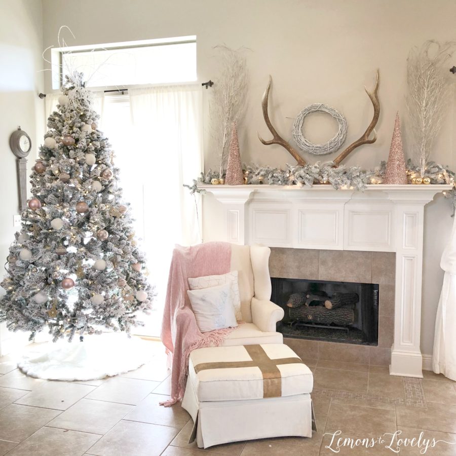 Christmas Decorating. More on the blog. www.lemonstolovelys.com