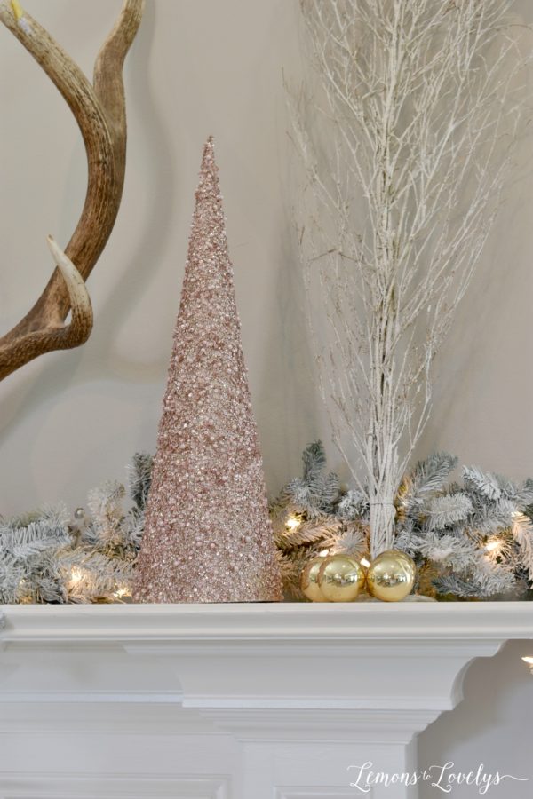 Christmas Decorating. More on the blog. www.lemonstolovelys.com