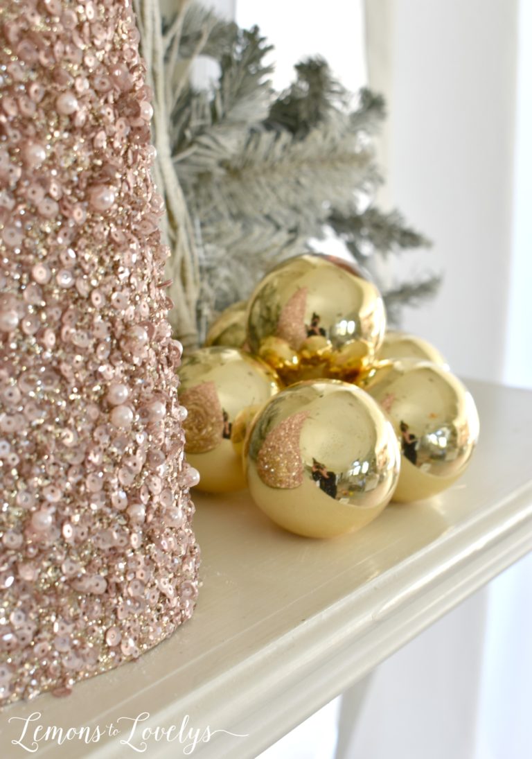 Decorating Tips for the Holidays www.lemonstolovelys.com