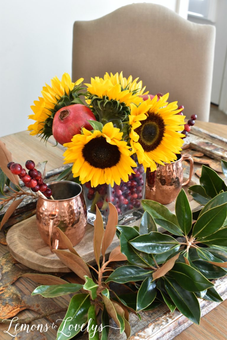 Ideas for Hosting Thanksgiving. More on the blog. www.lemonstolovelys.com