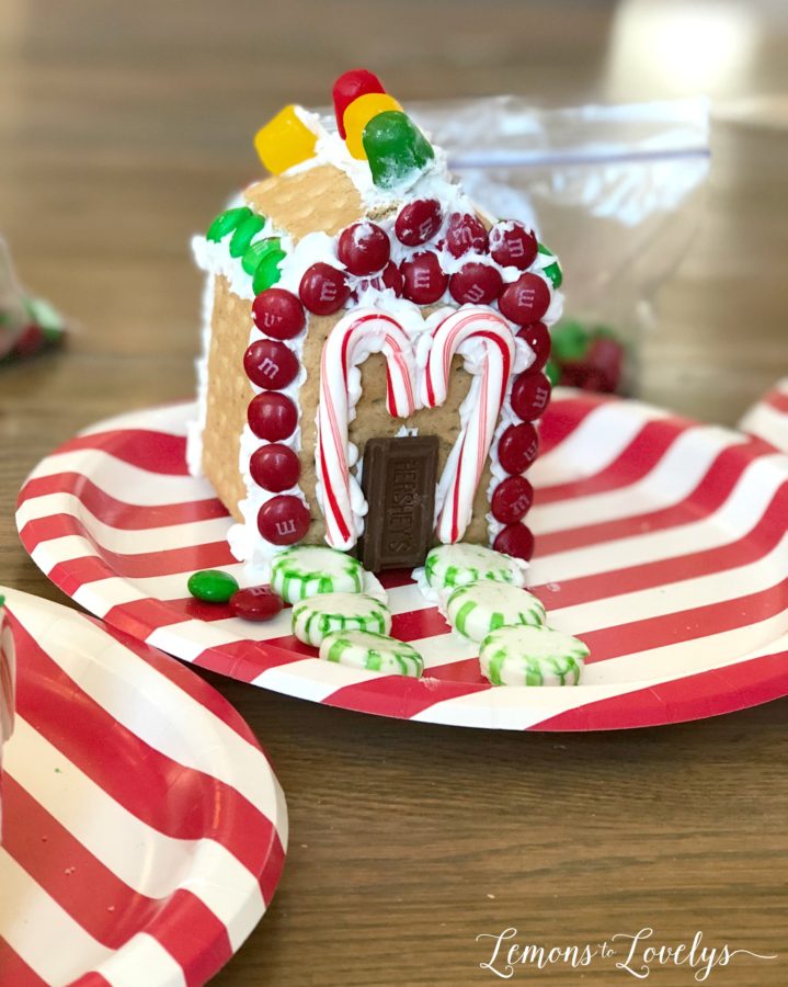 graham cracker gingerbread house