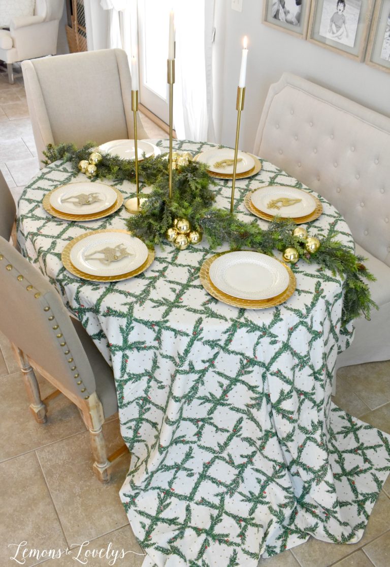 Christmas Tablescape- 7 Easy Steps